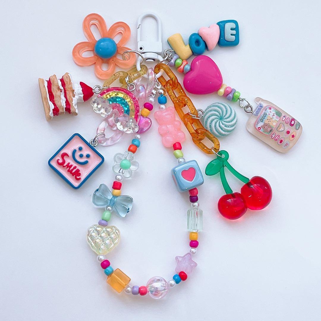 ビーズストラップ カラフル Smile じゃらじゃらキーホルダー 携帯