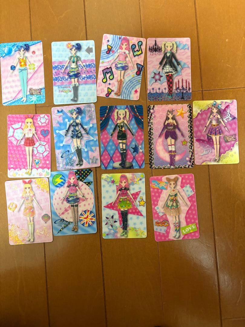 アイカツカード全310枚＋学生証2枚 - メルカリ