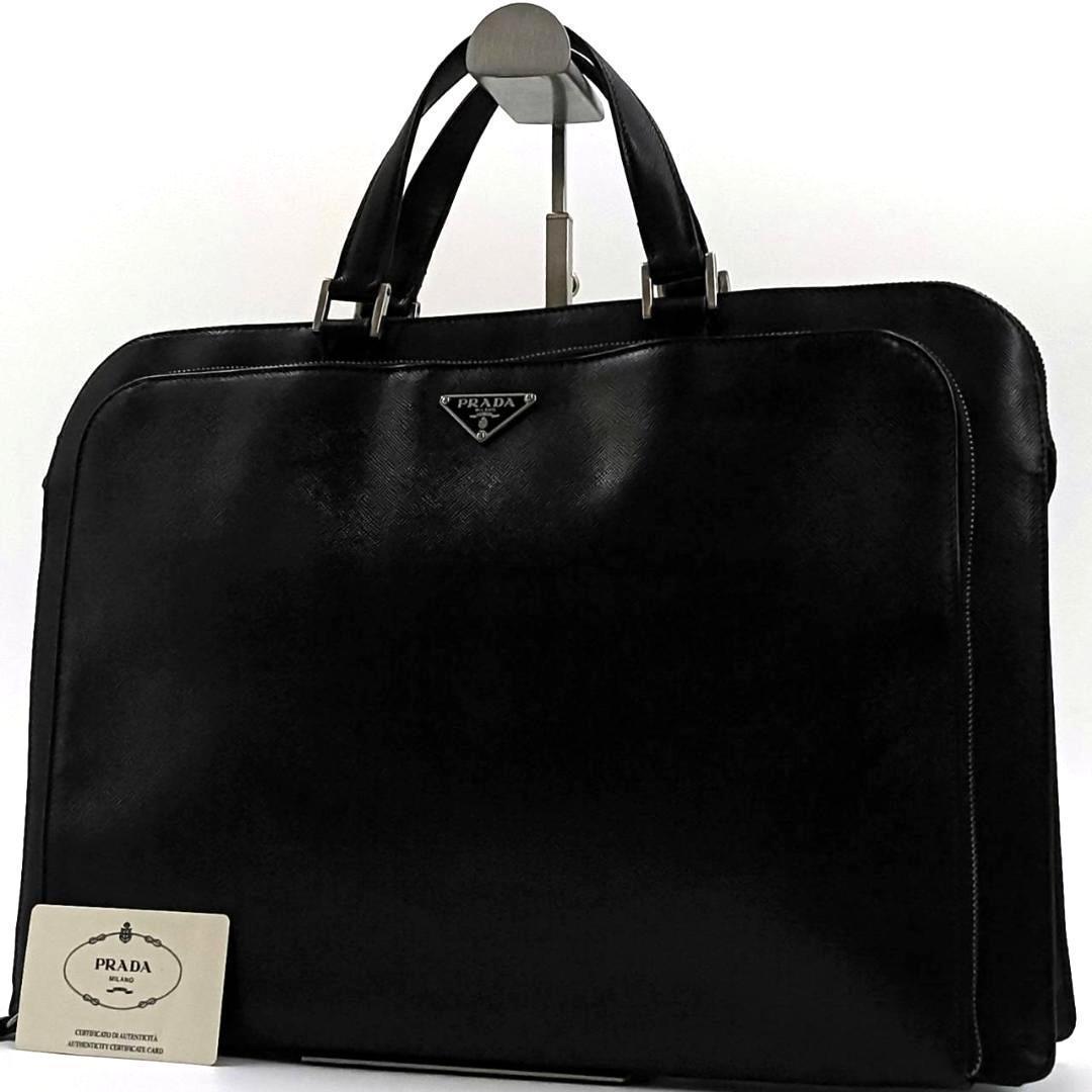 極希少✨️プラダ　サフィアーノ　ビジネスバッグ　三角プレート　レザー　黒　白タグ PRADA - プラダ 三角ロゴプレート ビジネスバッグ ブリーフケース