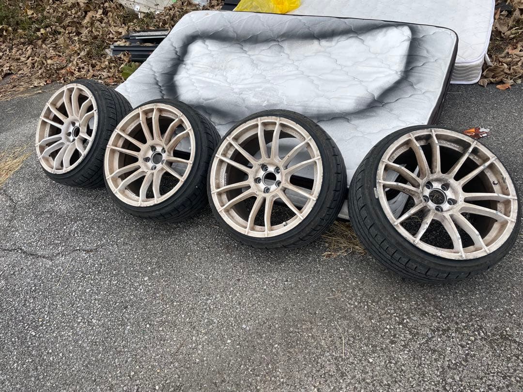 レイズ　RAYS 18インチホイール　　　86 プリウス　pcd100 RAYS プリウス カローラスポーツ ツーリング 86 BRZ 等 レイズ