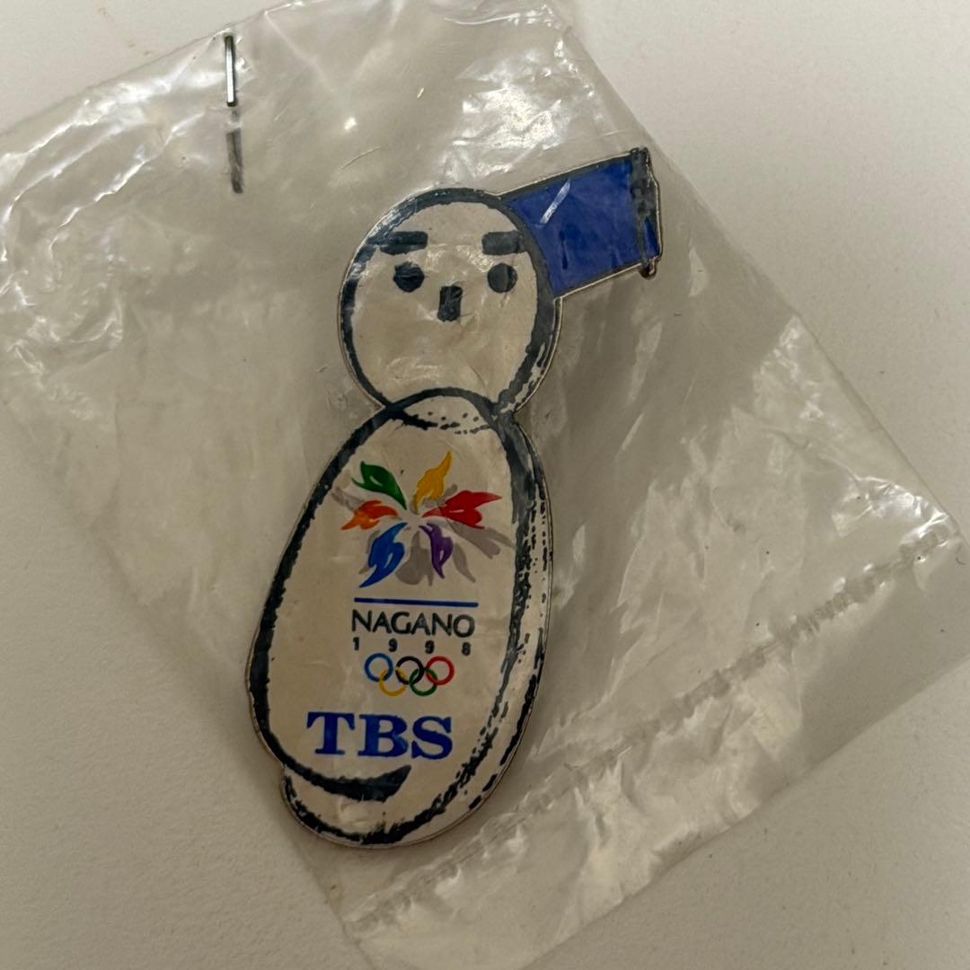 匿名配送料込☆1998年冬季長野オリンピック ピンバッジ TBS雪だるま