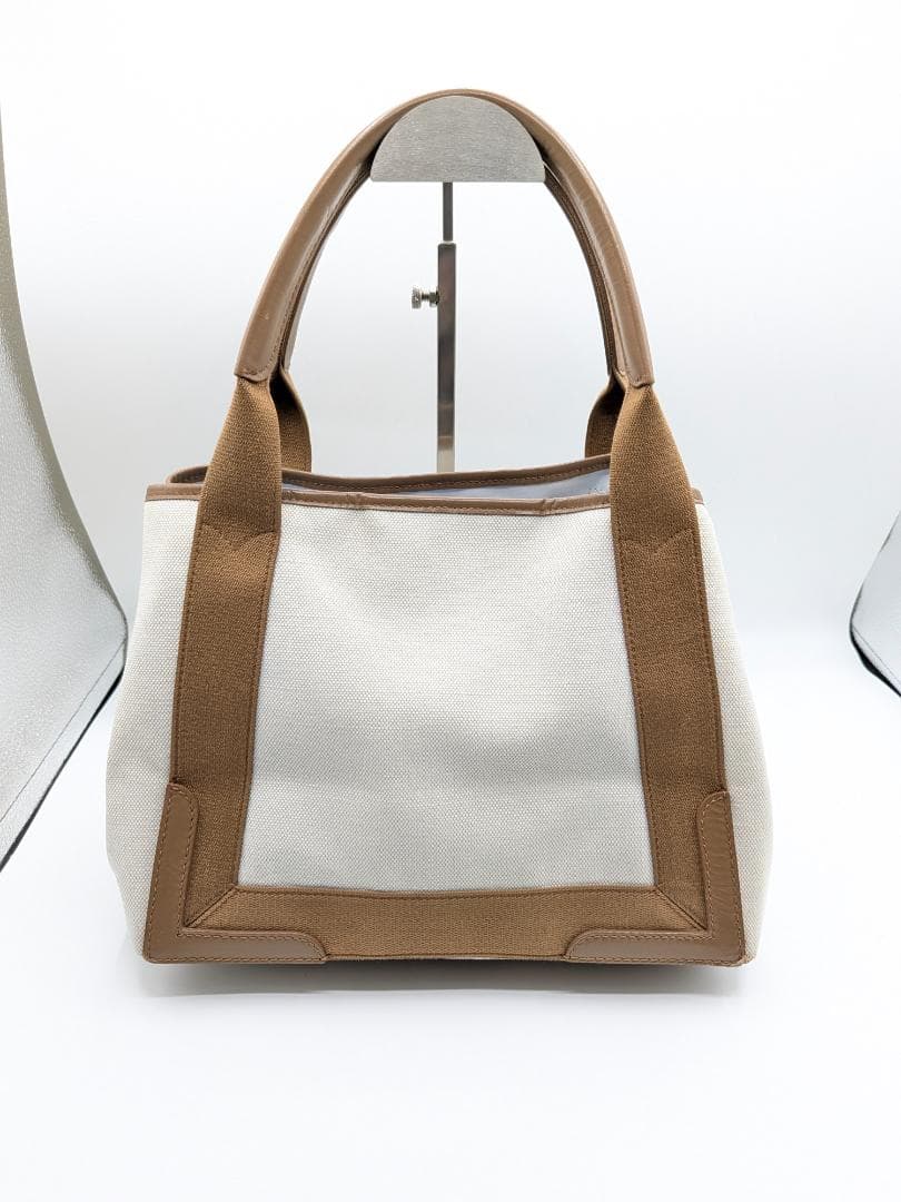 良品✨ バレンシアガ ネイビーカバス キャンバス ベージュ 0LJ - メルカリ