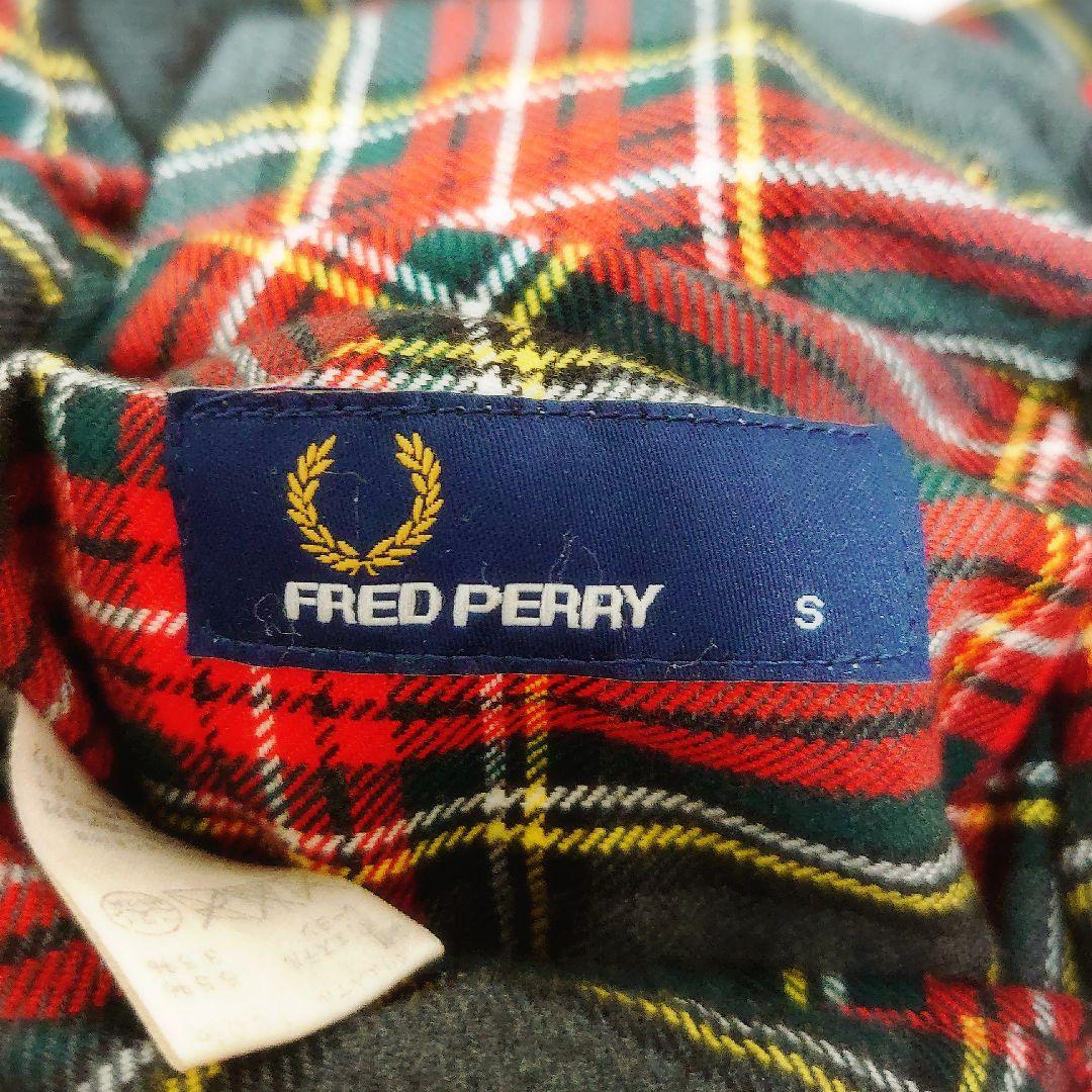 フレッドペリー キルティング 中綿 ジャケット リバーシブル チェック