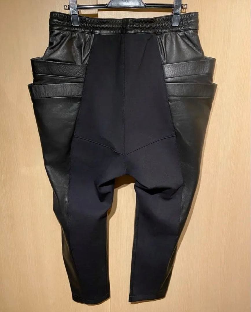 22SSRIPVANWINKLE JERSEY JODHPUR レザーパンツ - メルカリ