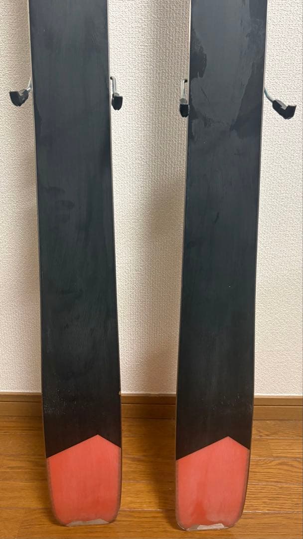 Rossignol SKY 7 HD + LOOK NX 11 B100 BLK/WHT Sky 7 HD Ski - Ski