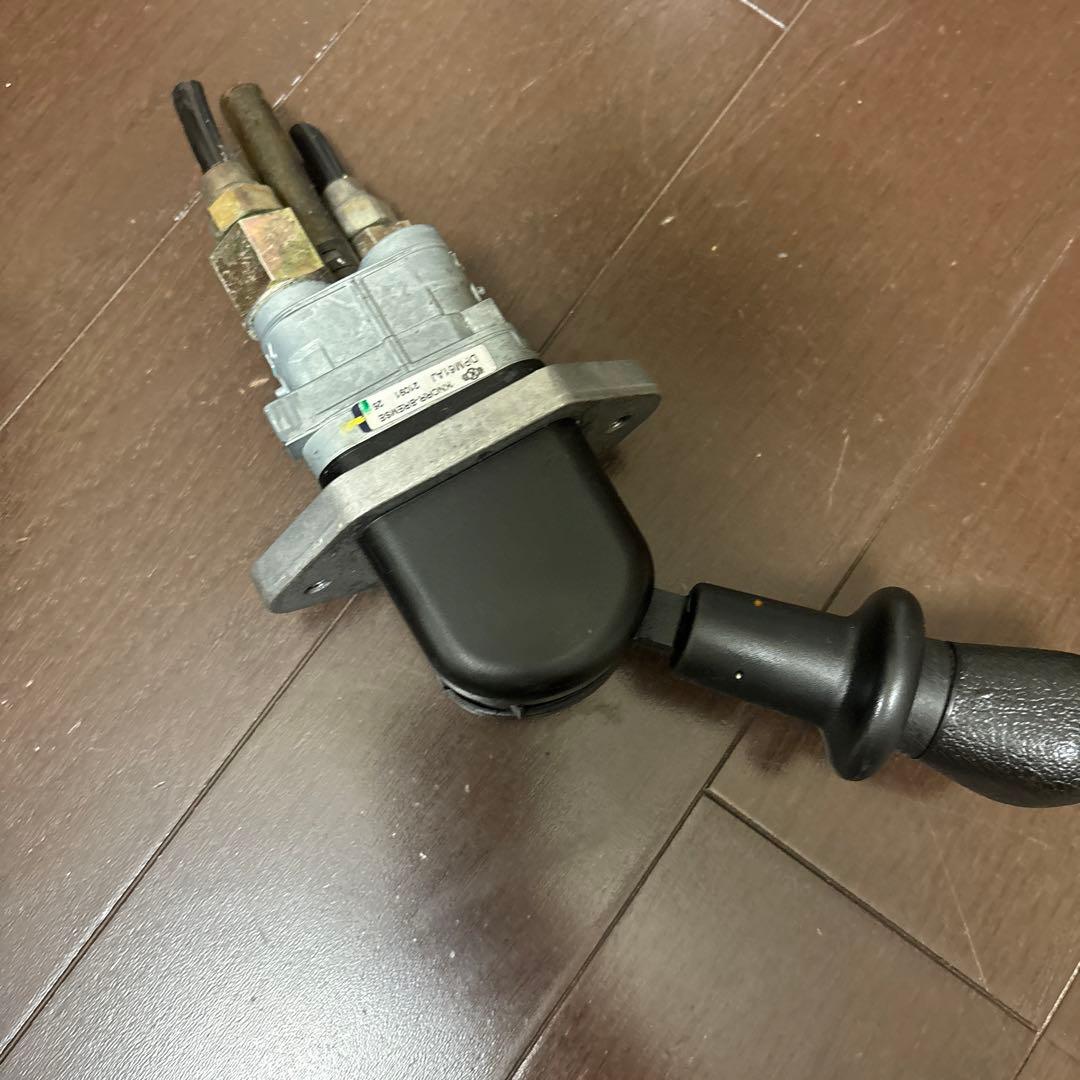 三菱ふそう フィンガーシフト ホイルパーク バス廃品セット - メルカリ