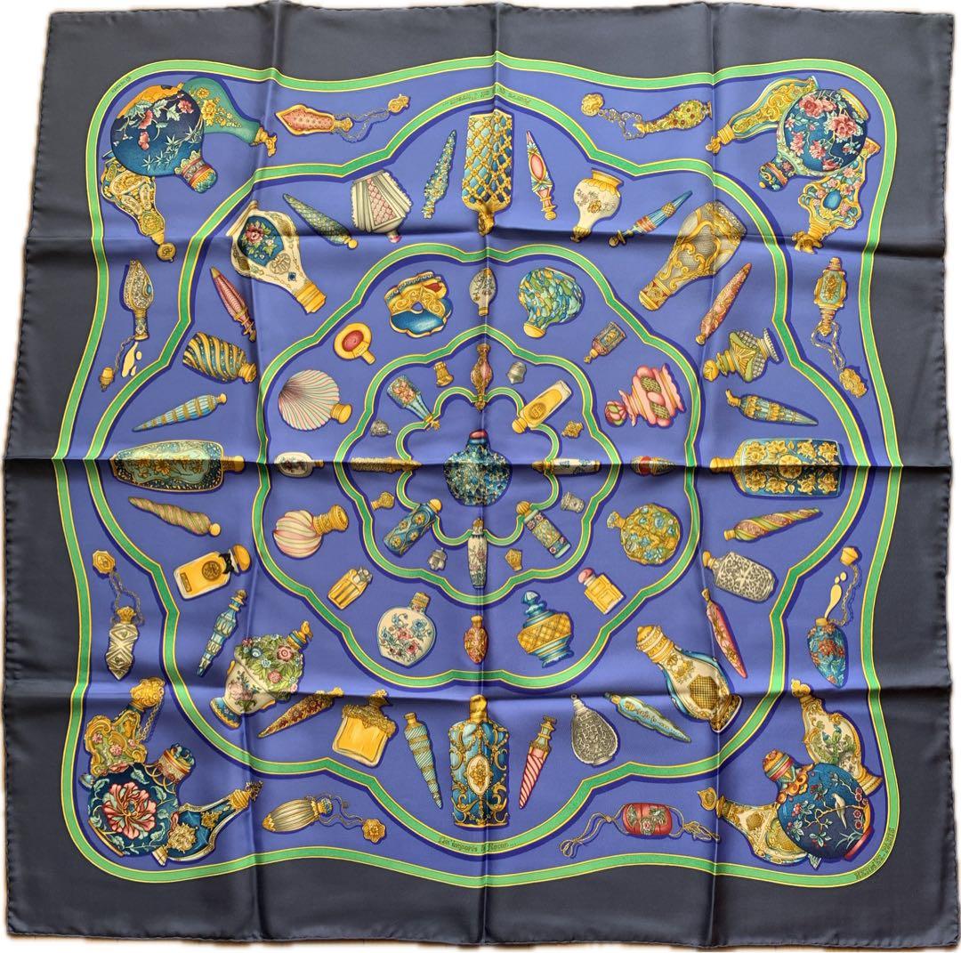 エルメス HERMES スカーフ カレ90 香水瓶 ネイビー ブルー 美品 - メルカリ