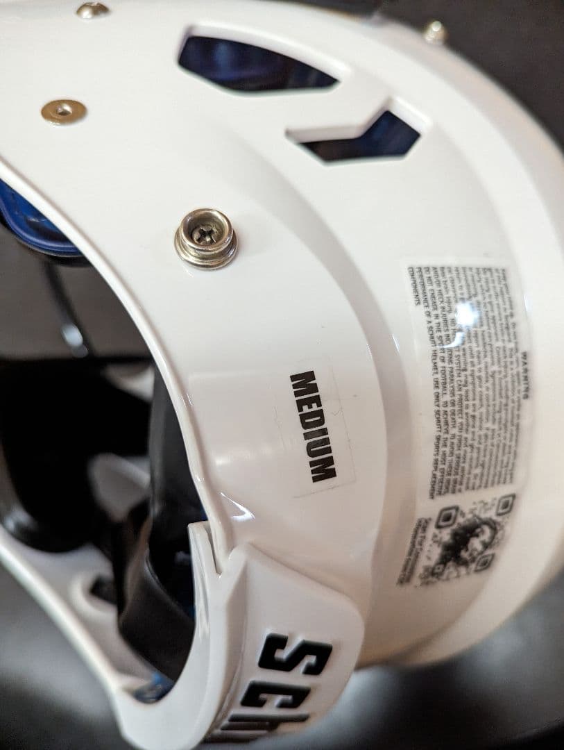 新品未使用《schutt》 football helmet Mサイズ 輸入品