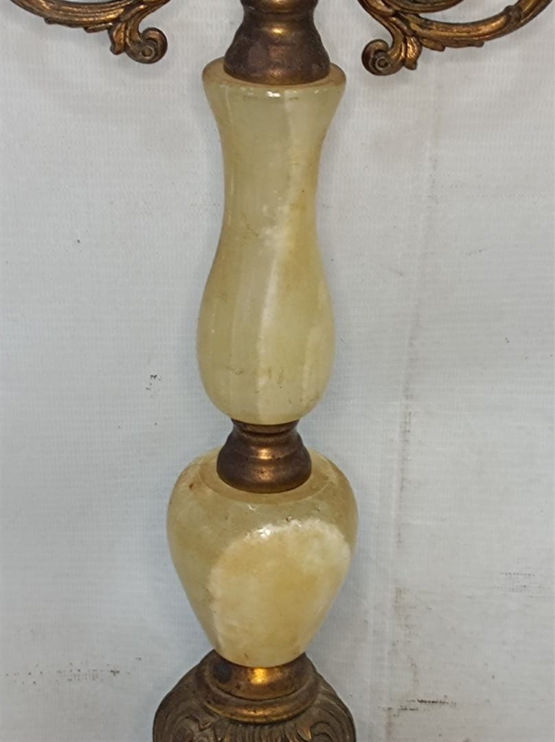 八6564] 真鍮製 大理石 燭台 キャンドルスタンド