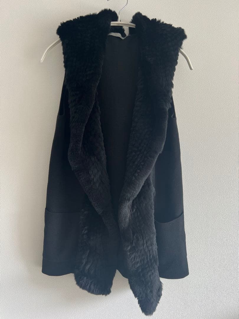 セオリーリュクス リアルファーベスト フード付きジレ