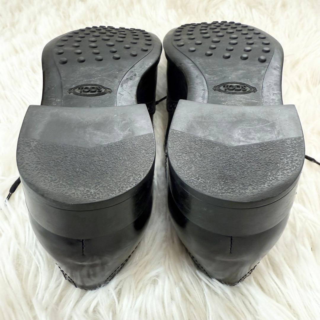 トッズ ウィングチップ オックスフォード レザーブローグ ブローギング