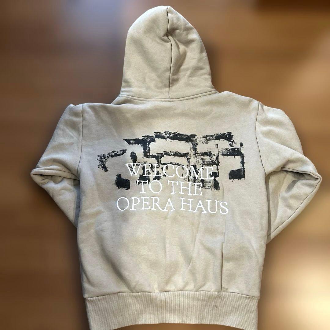 ほぼ未使用♡Lady Gaga The MAYHEM Ball 公式限定フーディ - メルカリ