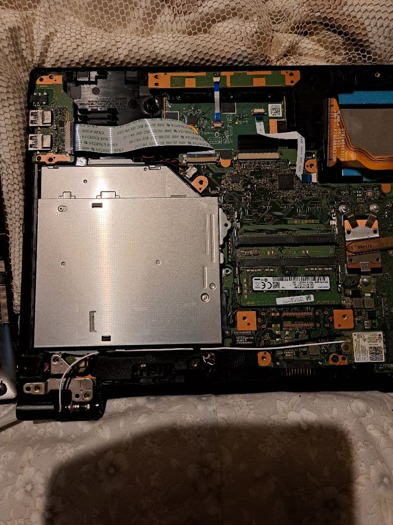 Dynabook. AZ35/FB HDD無し - メルカリ