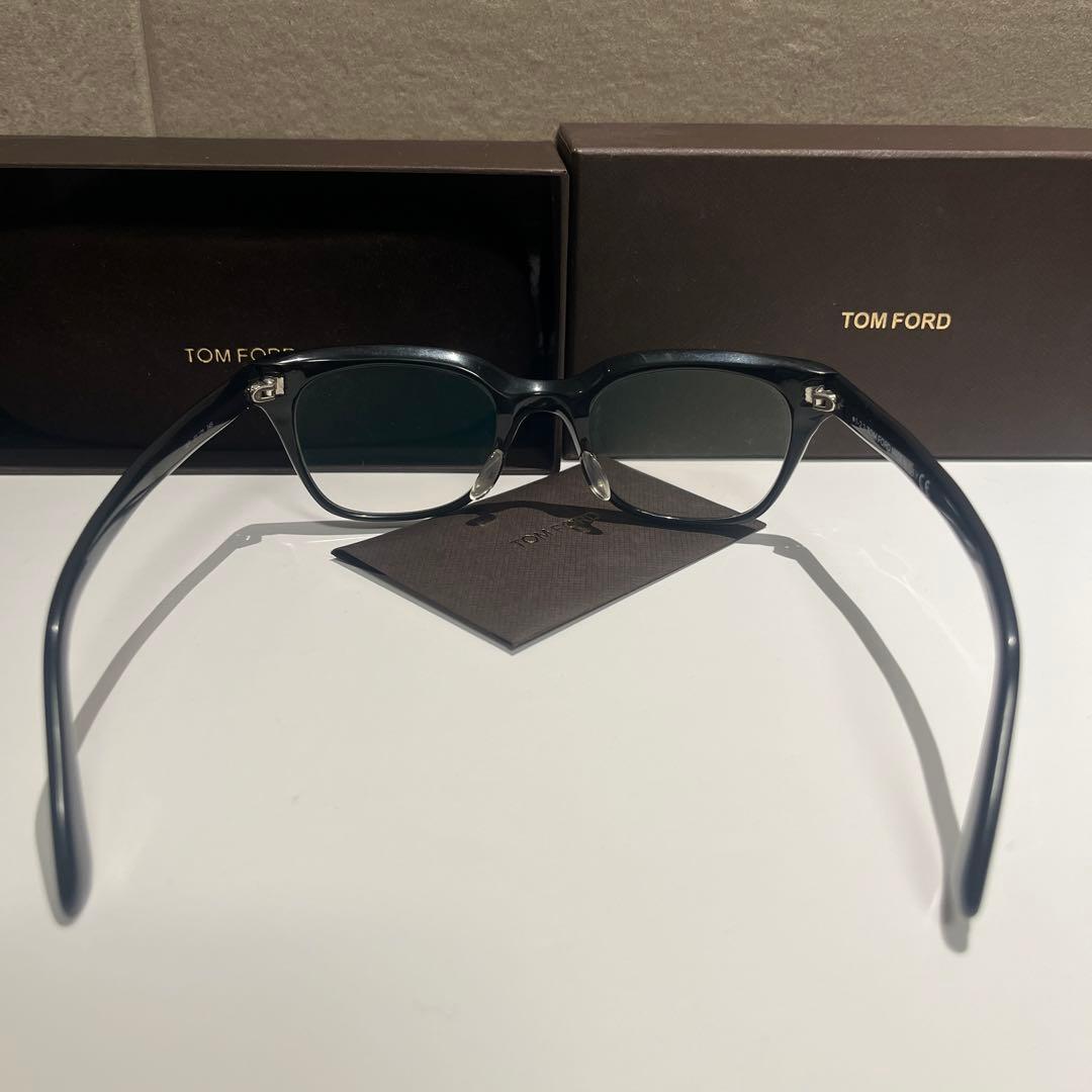 トムフォード メガネ 眼鏡 TF4240 001（ブラック）鼻盛り加工 木村拓哉