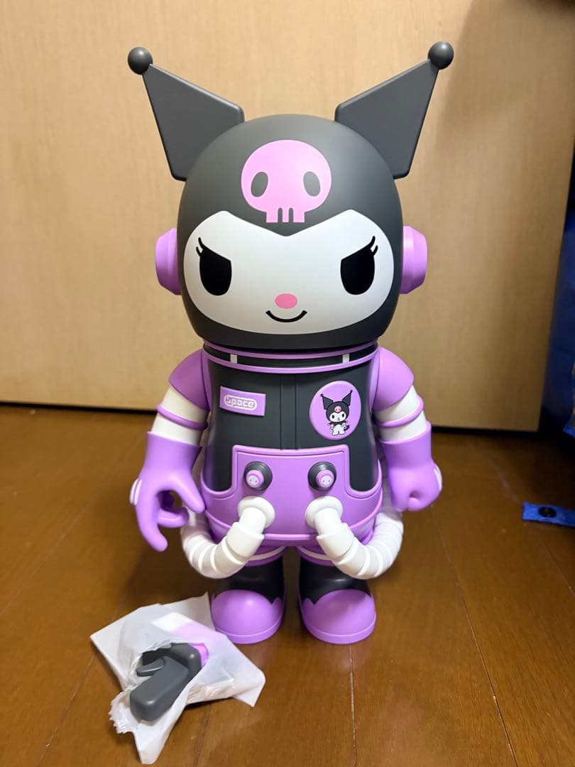 Sanrio Space Molly 400% スペースモリー クロミ MEGA SPACE MOLLY 400% Sanrio Characters Series - POP MART (United