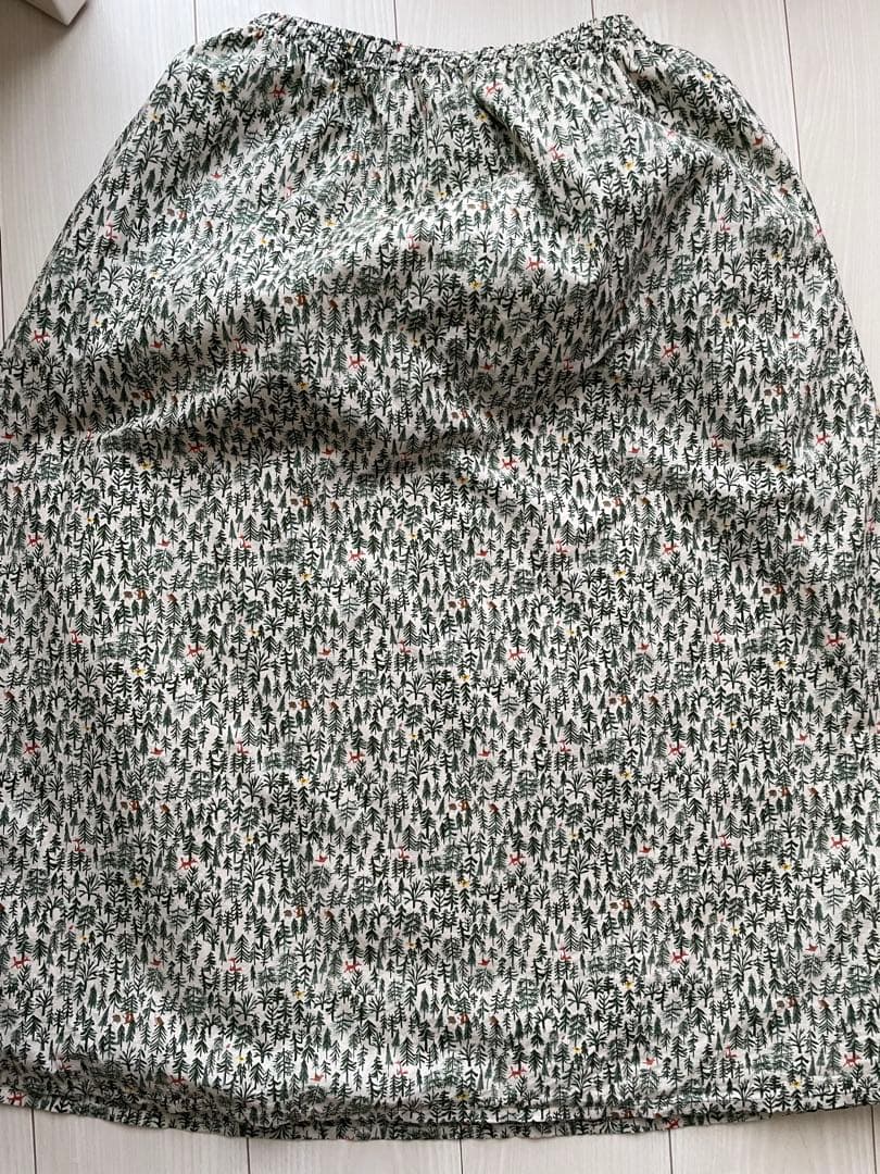 オオカミとフクロウ フクロウとこもれび森のかくれんぼ“ゆらぎ” - メルカリ