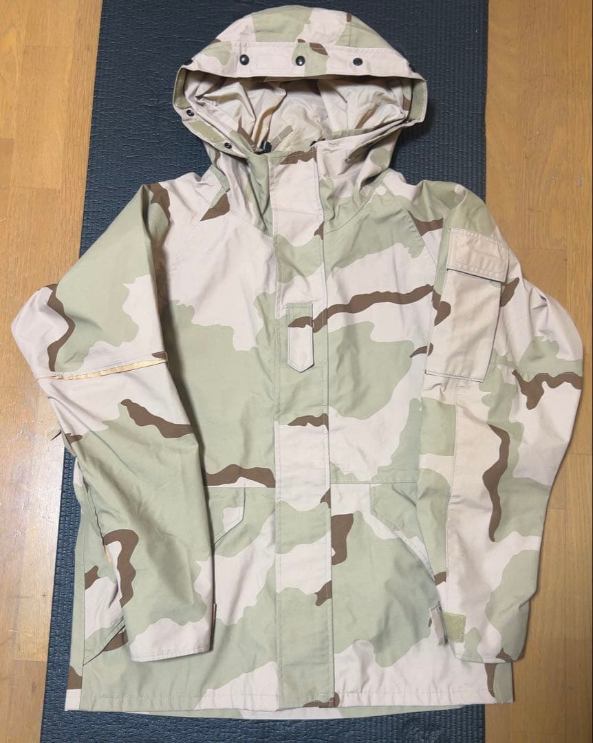 米軍 ECWCS ゴアテックス パーカー デザートカモ M-Regular デッドストック US ミリタリー エクワックス ゴアテックス パーカー