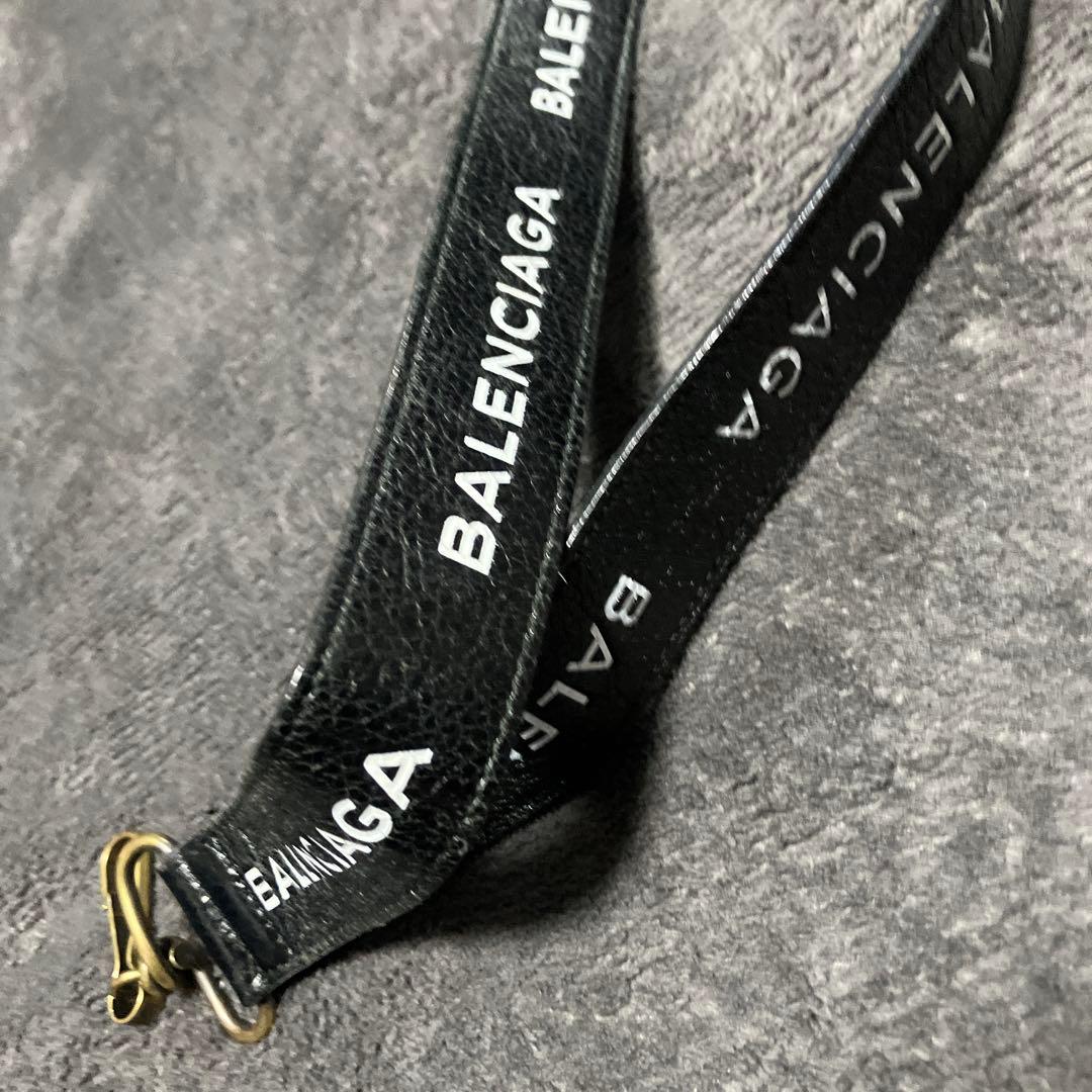 バレンシアガ ネックストラップ ネックウォレット ネックレス - メルカリ