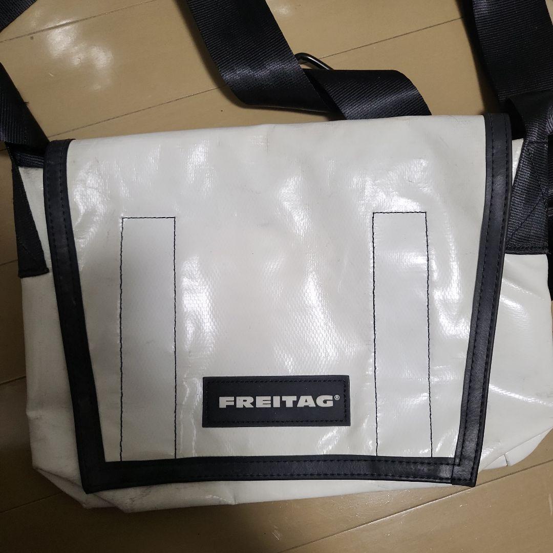 freitag lassie f11 - メルカリ