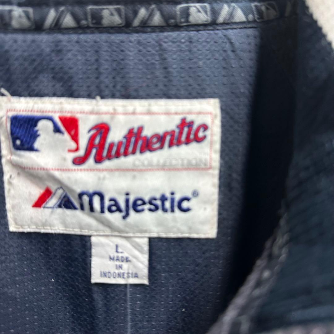 Majestic MLB ニューヨーク ヤンキース ソフトシェルジャケット