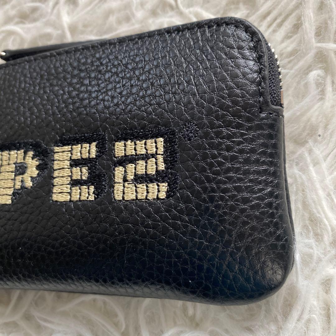 新品【PEZ(ペッツ) ×ear】《牛革》カラビナ付きパス＆キーケース