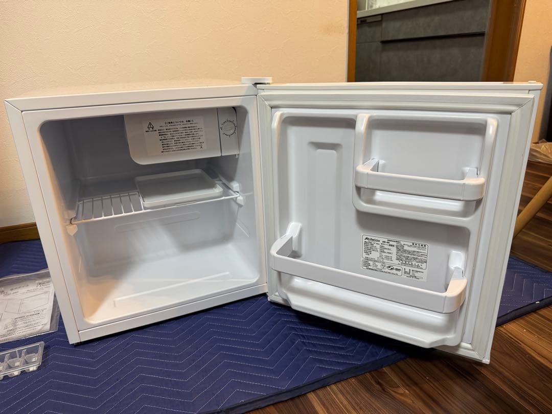 《展示品・未使用品》アビデラックス　45L小型冷蔵庫　AR-49 2024年製