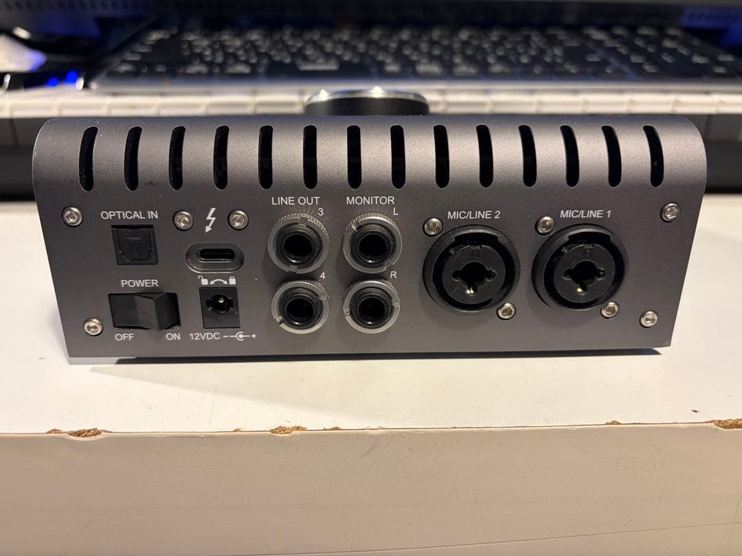 UAD Apollo Twin X Quad☆高額プラグイン譲渡あり - メルカリ