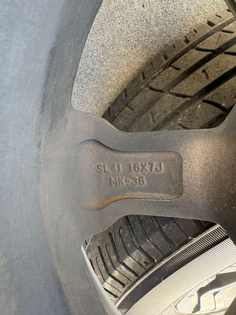 最終価格MKW MK-36 215/70R16 バリ山 デリカD5 - メルカリ