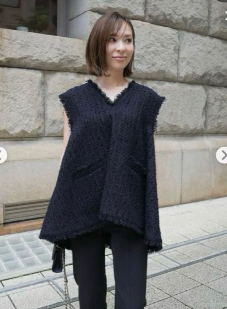 新品】Heve ツイードジレ ネイビー - メルカリ