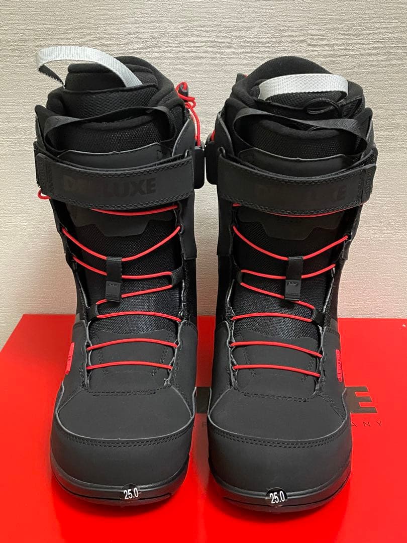 DEELUXE ID Lite 25cm 23-24 ブラック レッド 黒赤 ディーラックス ID LITE 572233 23-24年モデル メンズ スノーボード