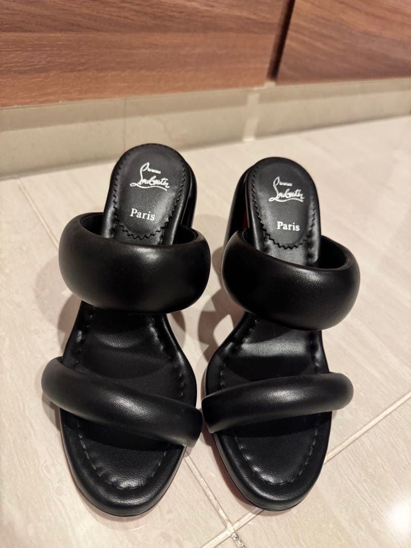 Christian Louboutin ブラック ハイヒール 36 - メルカリ