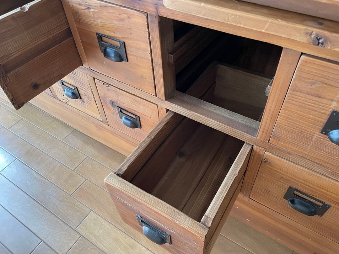 クラッシュゲート ノットアンティークス グラムサイドチェスト 関家具