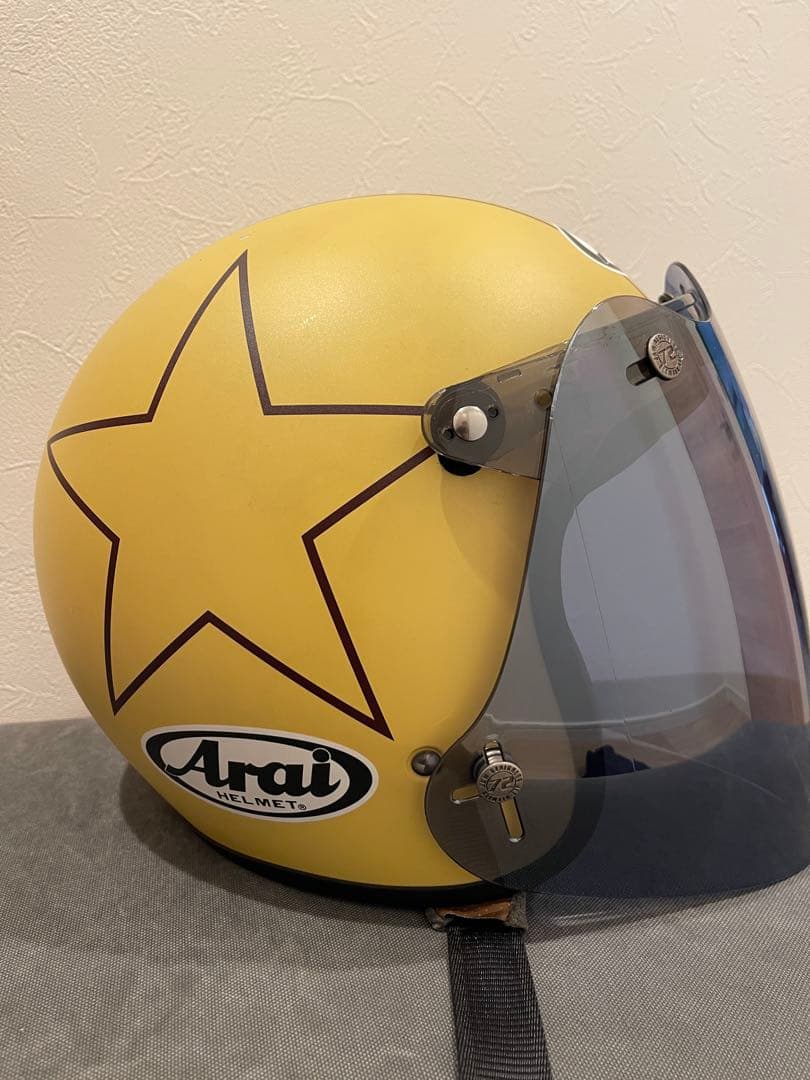 美品 ARAI Classic MOD ベージュ ピンスト Mサイズ ジェット 美品 ARAI Classic MOD ベージュ ピンスト Mサイズ ジェット - メルカリ