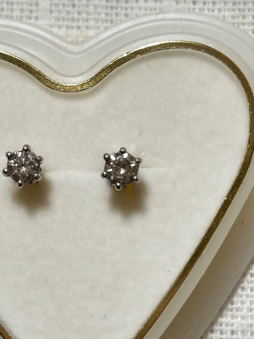 お安く出品！！ダイヤモンド0.5ct(0.25ct×2 )プラチナ900ピアス