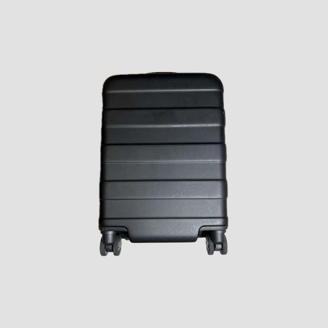 無印良品　キャリーケース　機内持ち込み　20L　マットブラック　現行　TSA バーを自由に調節できる ハードキャリーケース（75L） | 無印良品