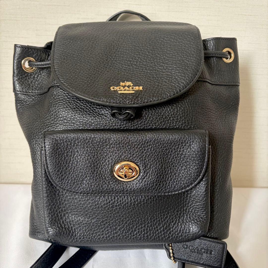 コーチ ミニリュック ターンロック ビリー シボ革 ブラック - メルカリ