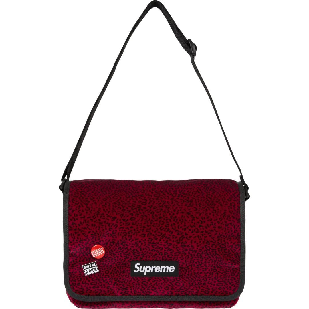 Supreme メッセンジャーバッグ シュプリーム Leopard Bag 赤 中古・古着通販】Supreme (シュプリーム) Velvet Small Messenger Bag