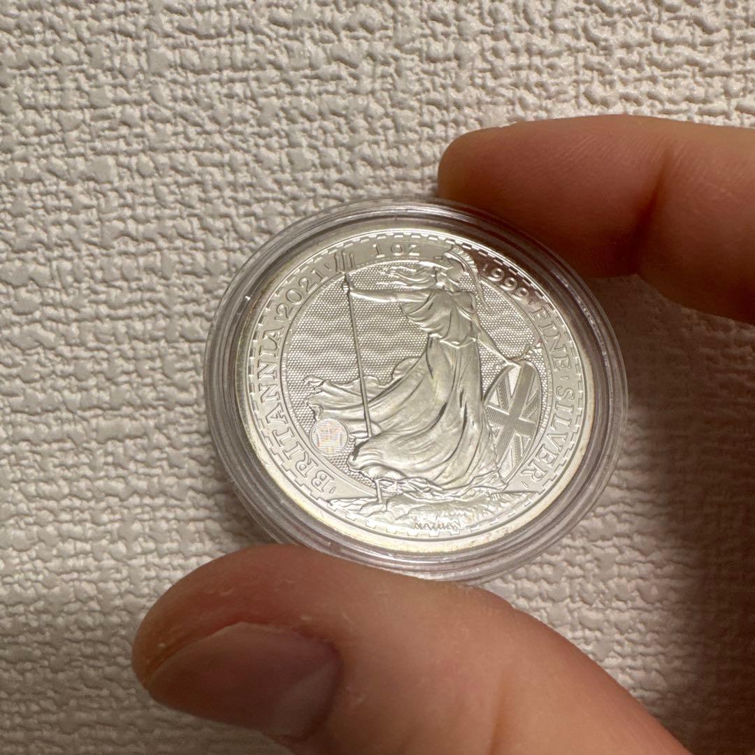 ラス一押し目で仕込みどき2021ブリタニア銀貨 1オンス (クリアーケース