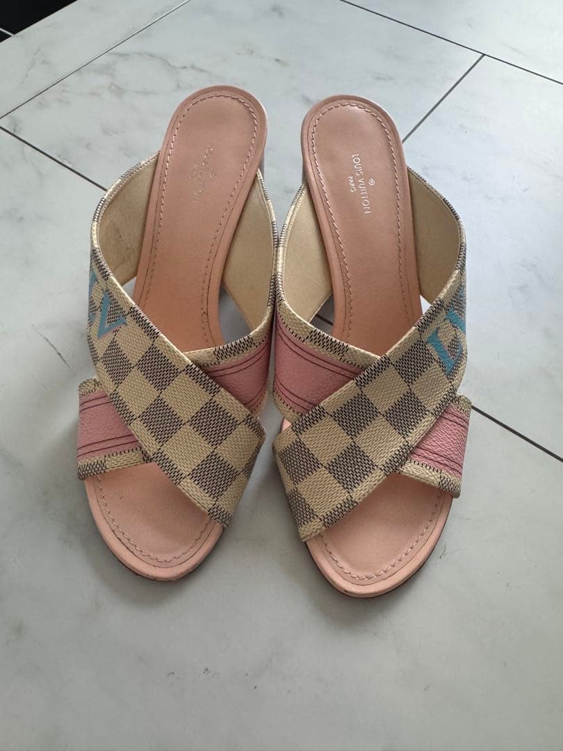 LOUIS VUITTON ルイヴィトン 希少　クロスストラップミュール 村上隆コラボ【Louis Vuitton】LV TM フォンホルダー ストラップ