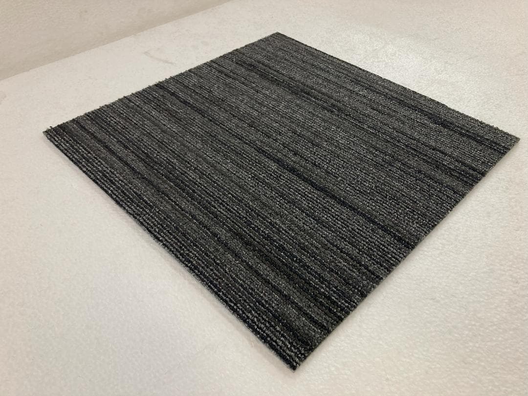 タイルカーペット 新品・未使用 国内メーカー アウトレット 50×50