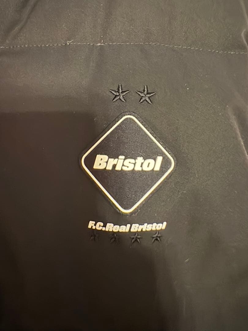 ジャケット・アウター F.C.Real Bristol reversible down vest