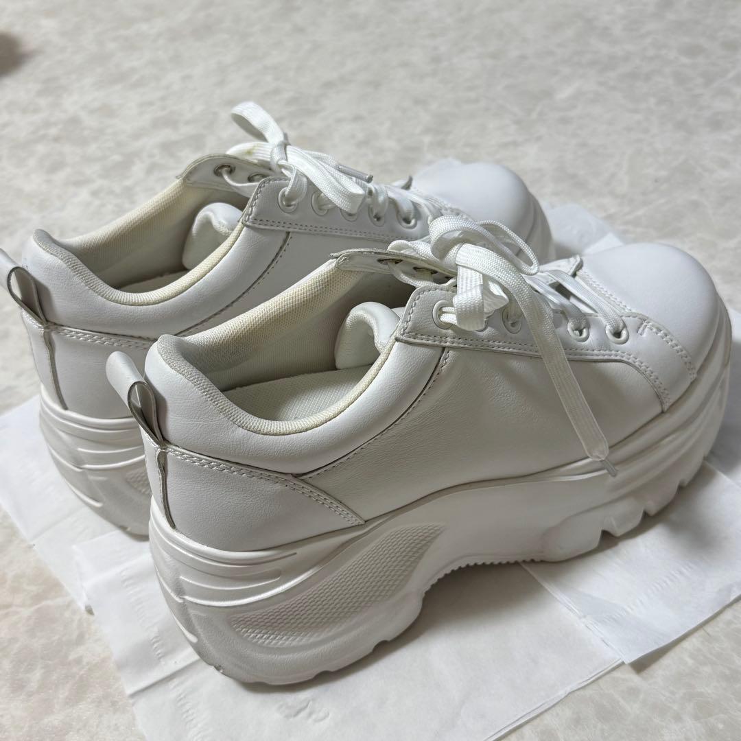 鈴木亜美 プロデュース ホワイト スニーカー 2回使用