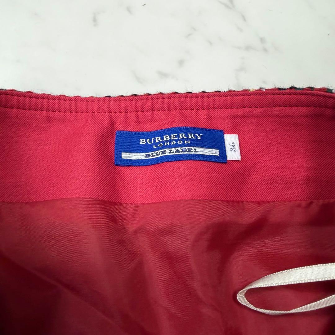 バーバリーブルーレーベル フリルミニスカート ノバチェック レッド系
