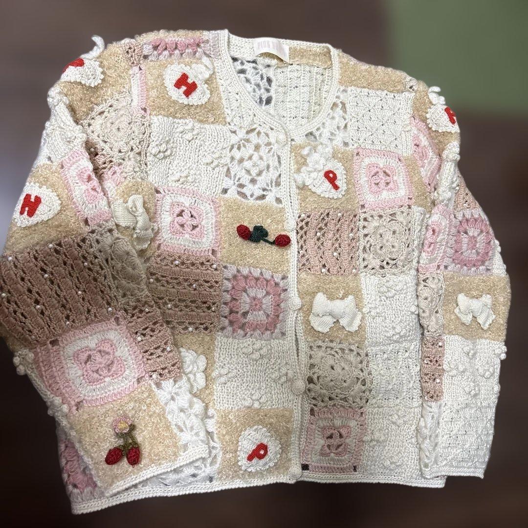 ピンクハウスカーディガン ピンクハウスPINK HOUSE 薔薇コサージュケーブルニットカーディガン