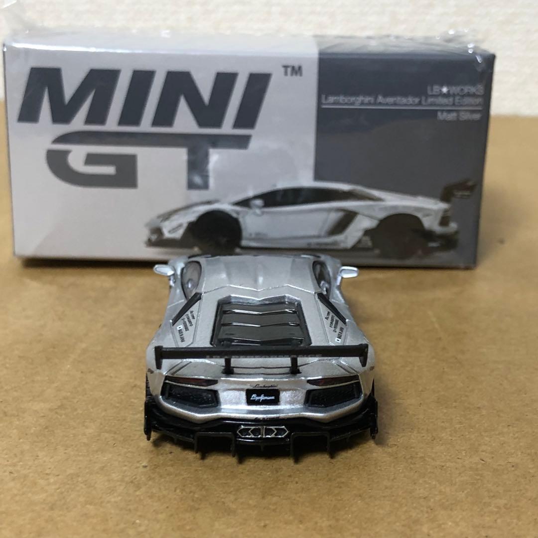 MINI GT LBワークス ランボルギーニ アヴェンタドール マット シルバー