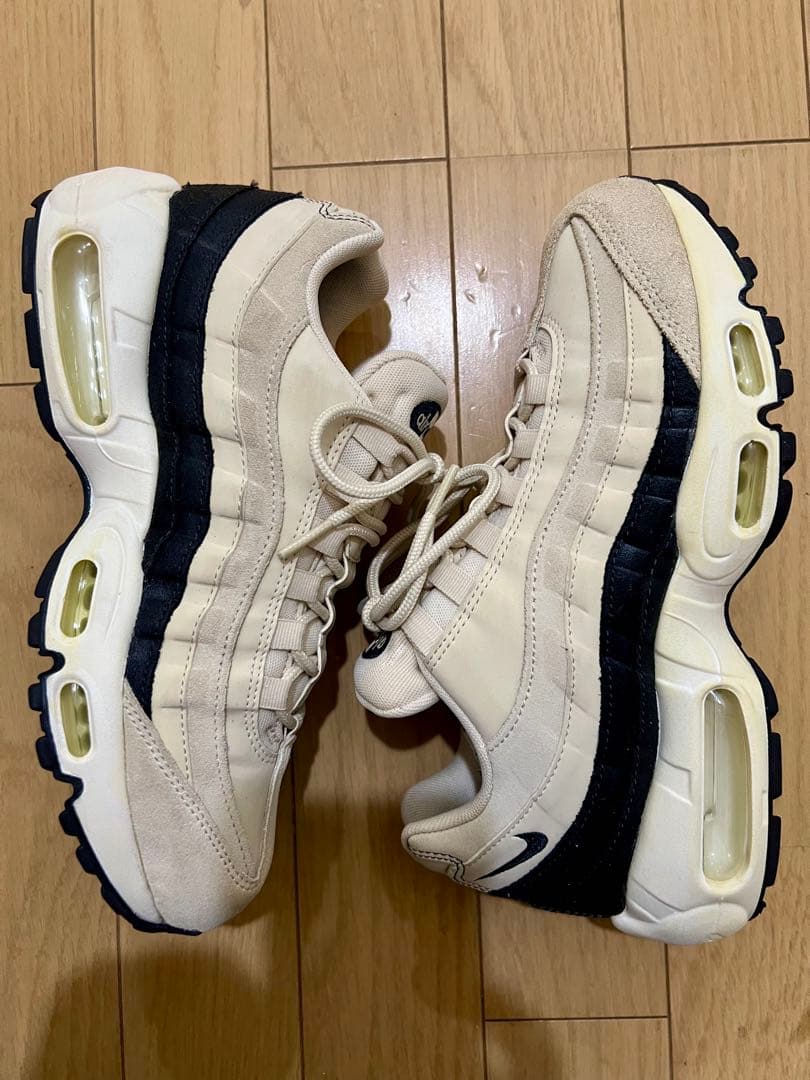靴 Nike WMNS Air Max 95 PRM 24.5cm