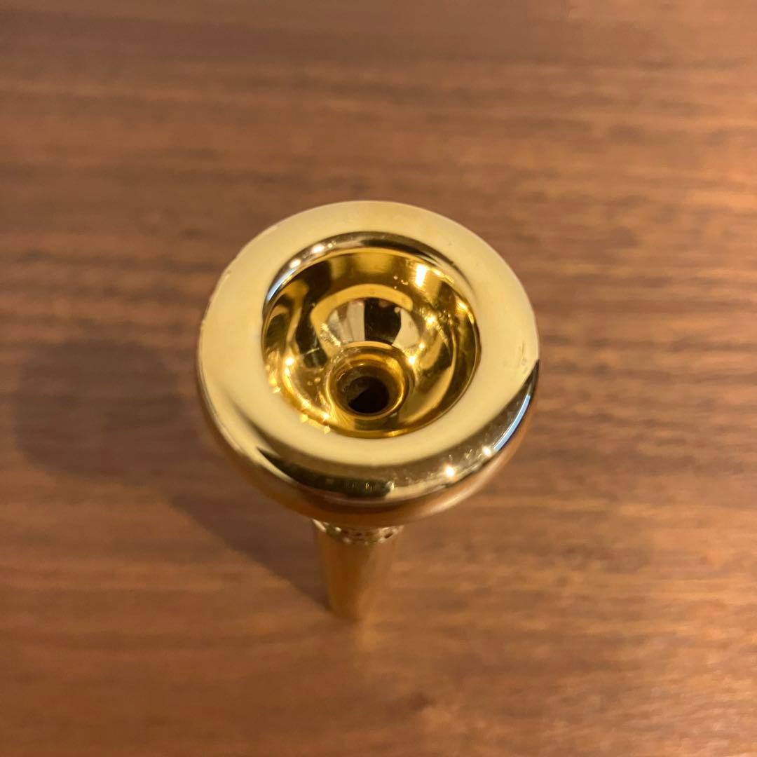 シルキー Schilke トランペットマウスピース 11 金メッキの通販はau