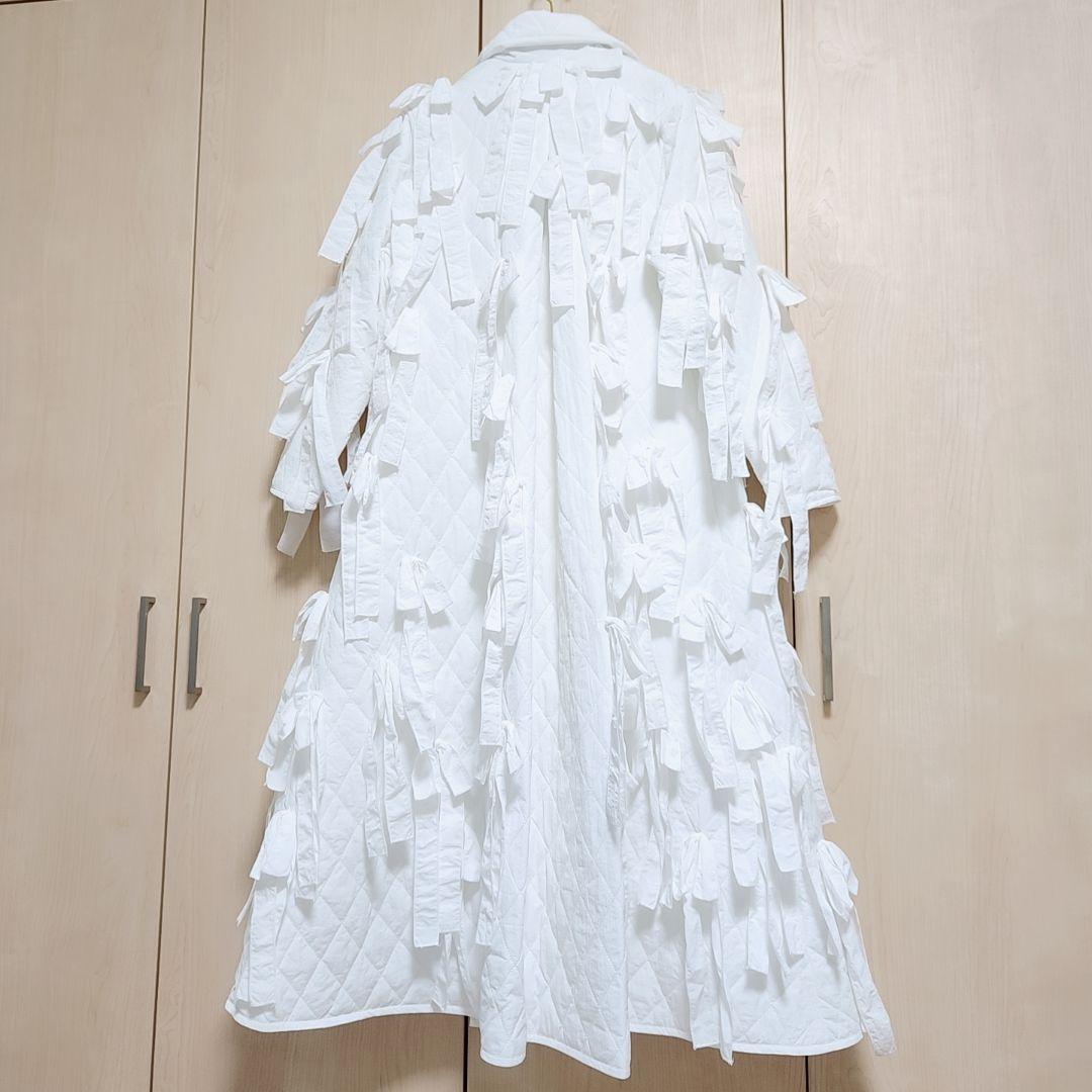 訳有り‼️ペルナ キルティングリボンコート ホワイト ラベルエチュード