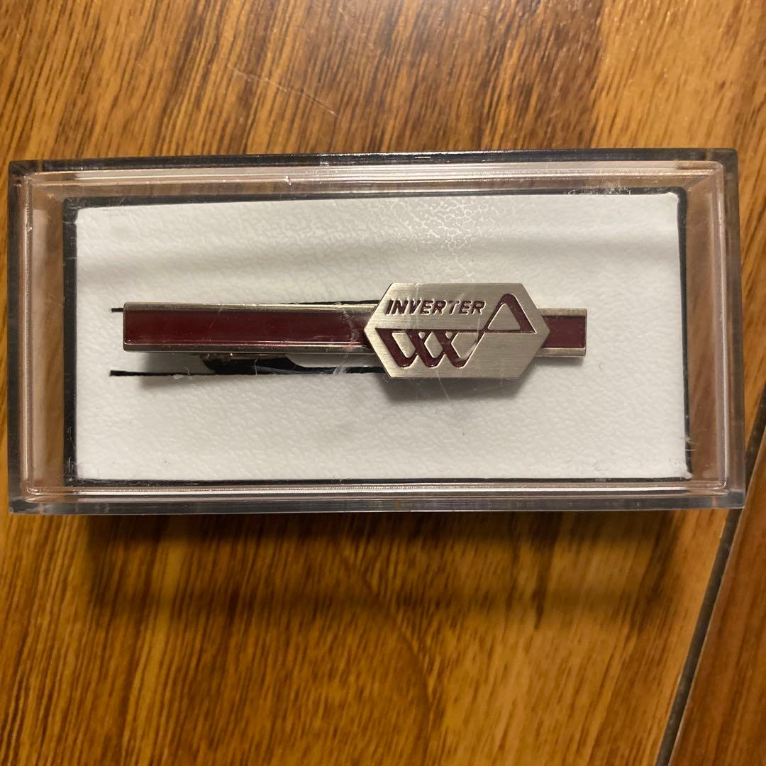 近鉄 1250系(vvvf ロゴマーク)ネクタイピン - メルカリ