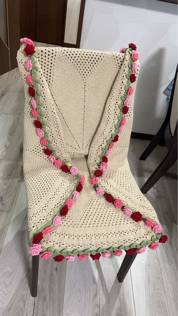 バラの花束ブランケット直径103cm，72本の大きなバラ，ストール - メルカリ